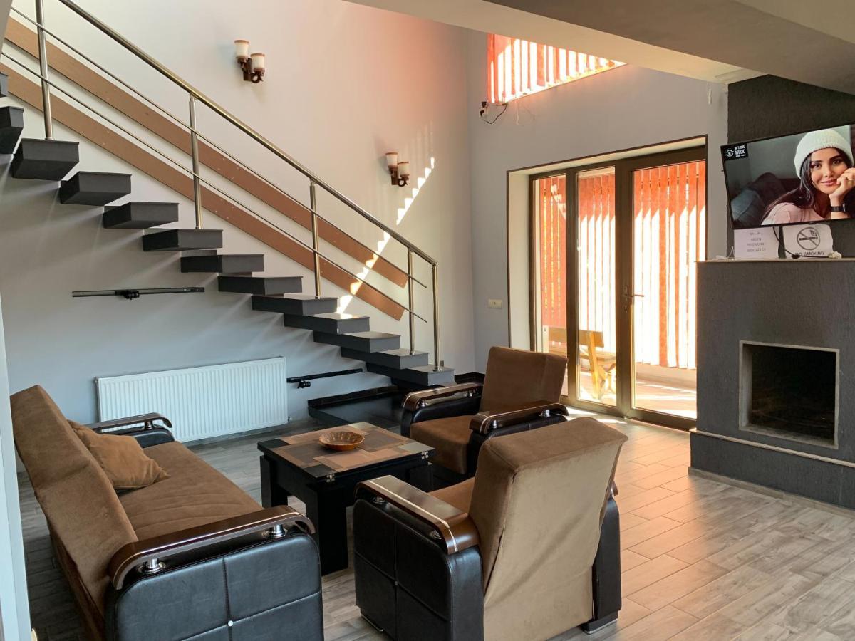 Villa Astoria Bakuriani Esterno foto